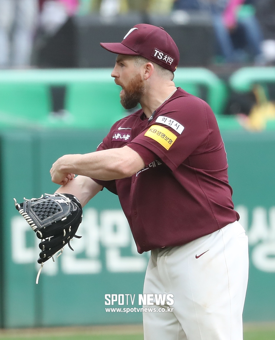 [포토S] 12초룰 해커, '늦어진 이유가 있었다니까요'