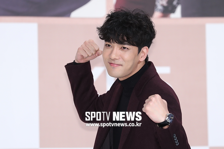 [포토S] 박윤재, '덤벼라 운명아'
