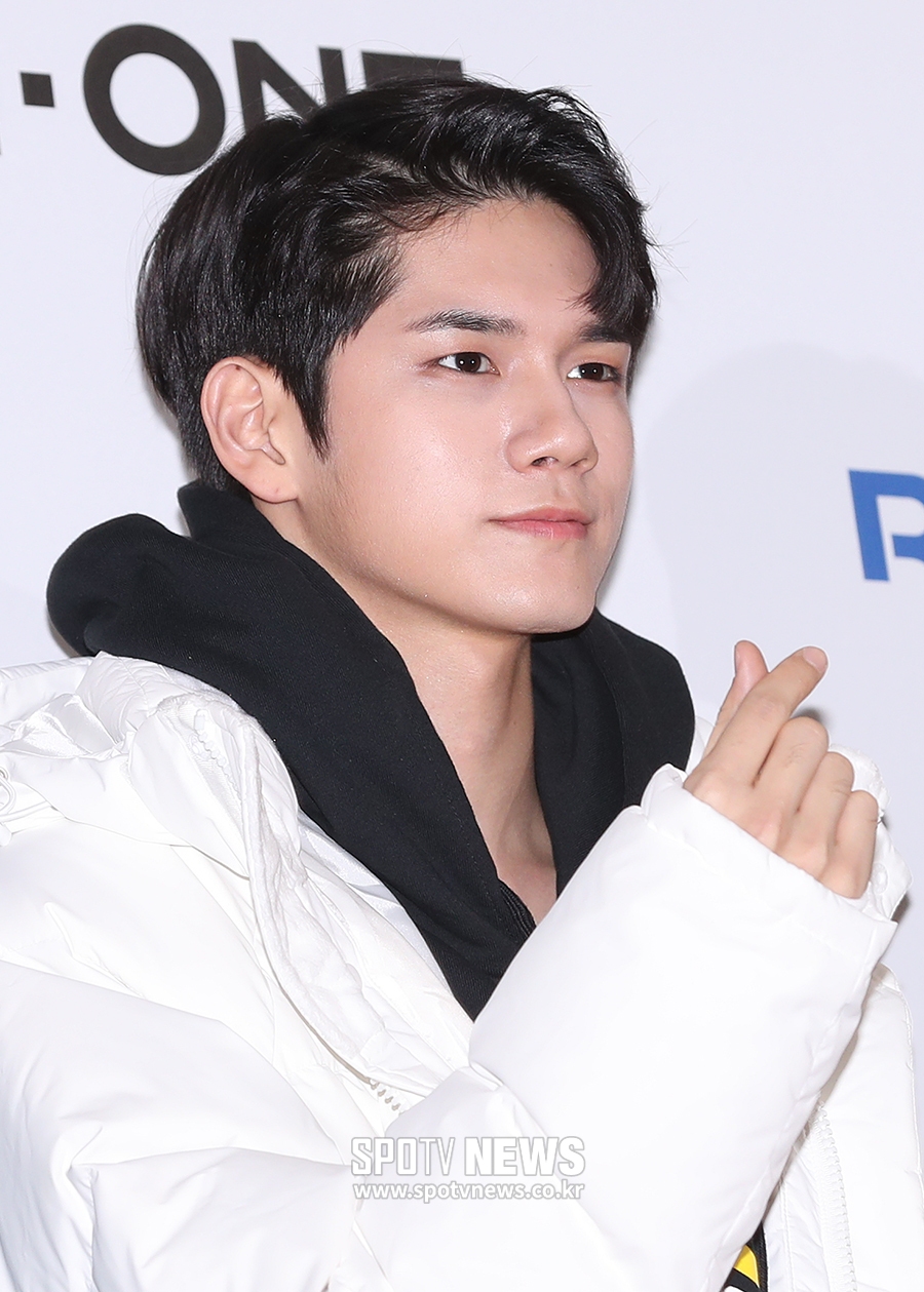 [포토S] 워너원 옹성우, '잘생겼네'
