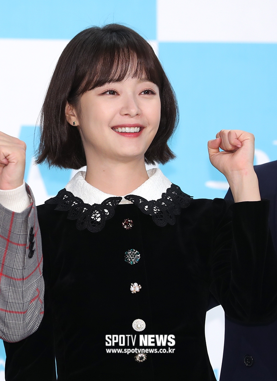 [포토S] 전소민, 통통 튀는 섬처녀!
