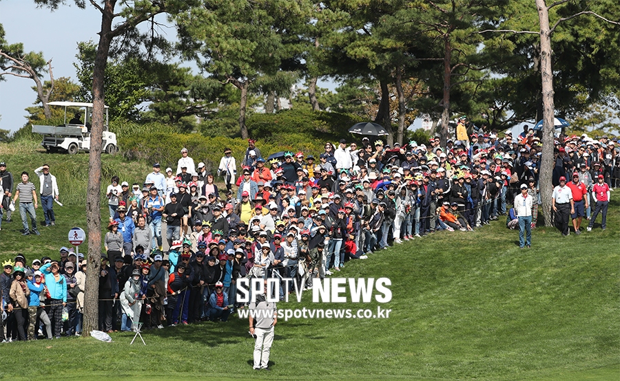 최다 관중 30,878명…숫자로 본 KPGA 코리안투어
