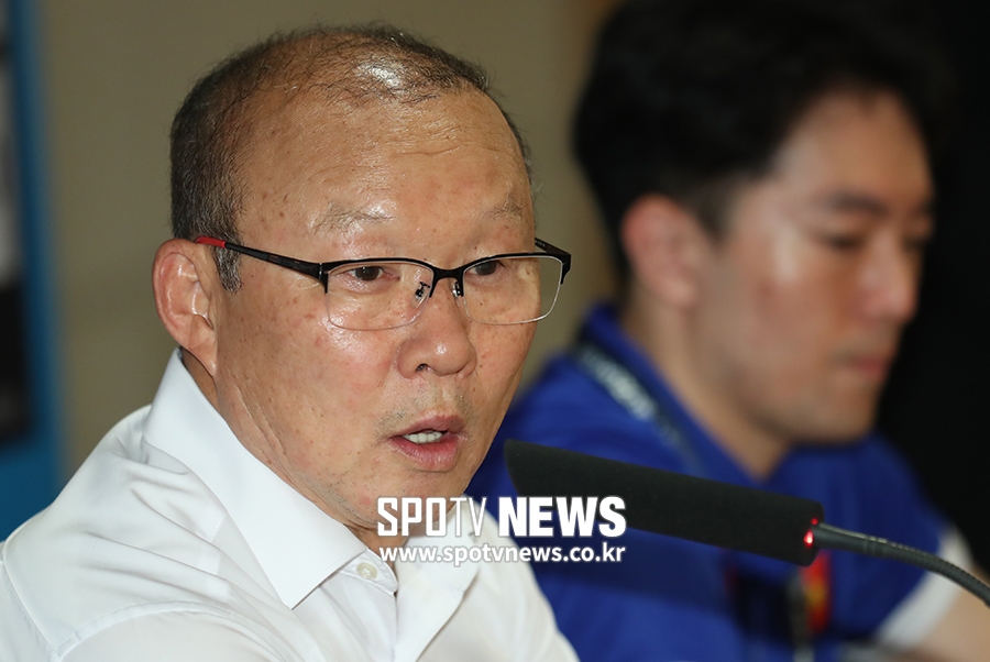 [포토S] 승장 박항서 감독의 인터뷰