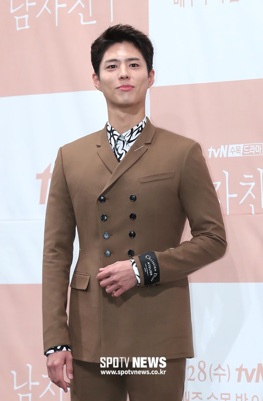 [포토S] 박보검, 송중기 긴장시킬 미모
