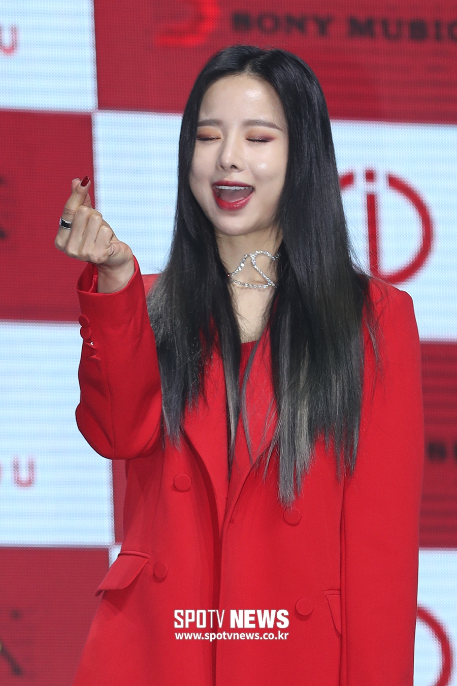 [포토S] EXID 솔지, 밝은 모습으로 2년 만에 컴백!