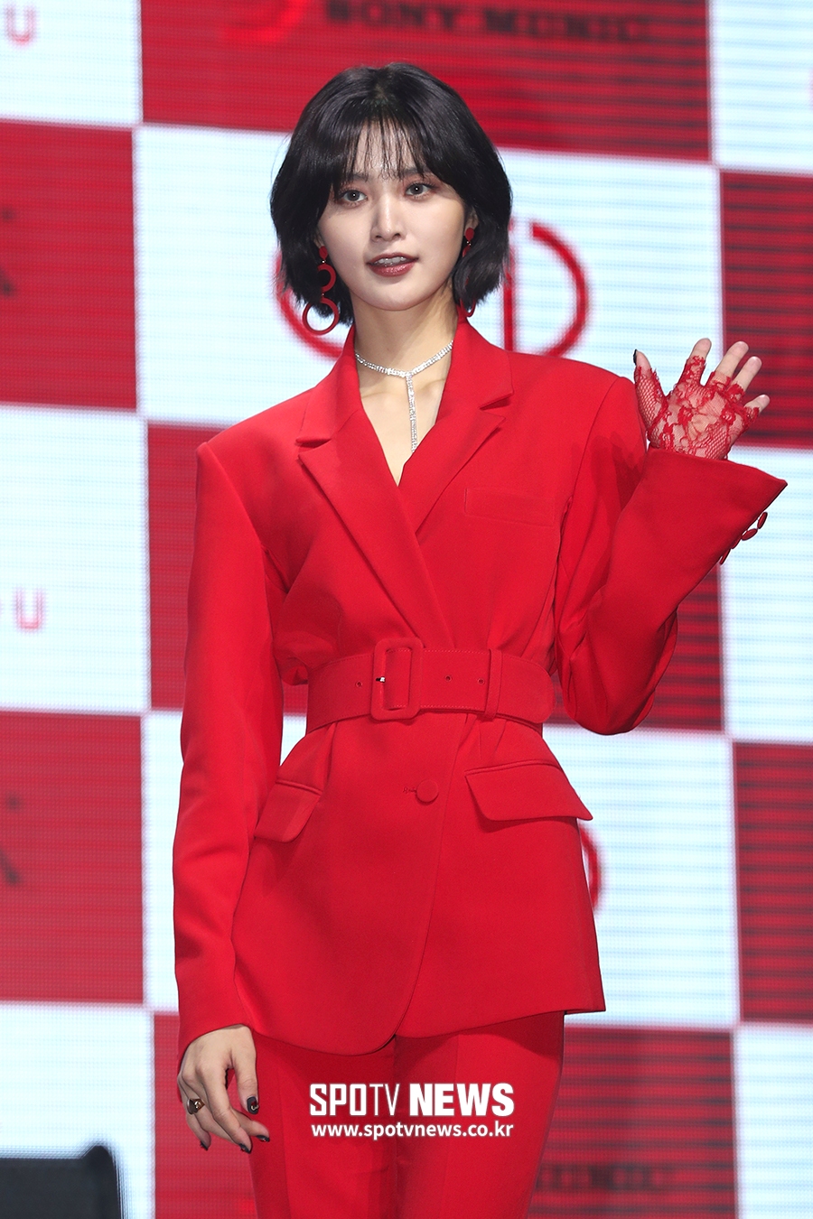 [포토S] EXID 정화, 머리 자르고 달라진 분위기!