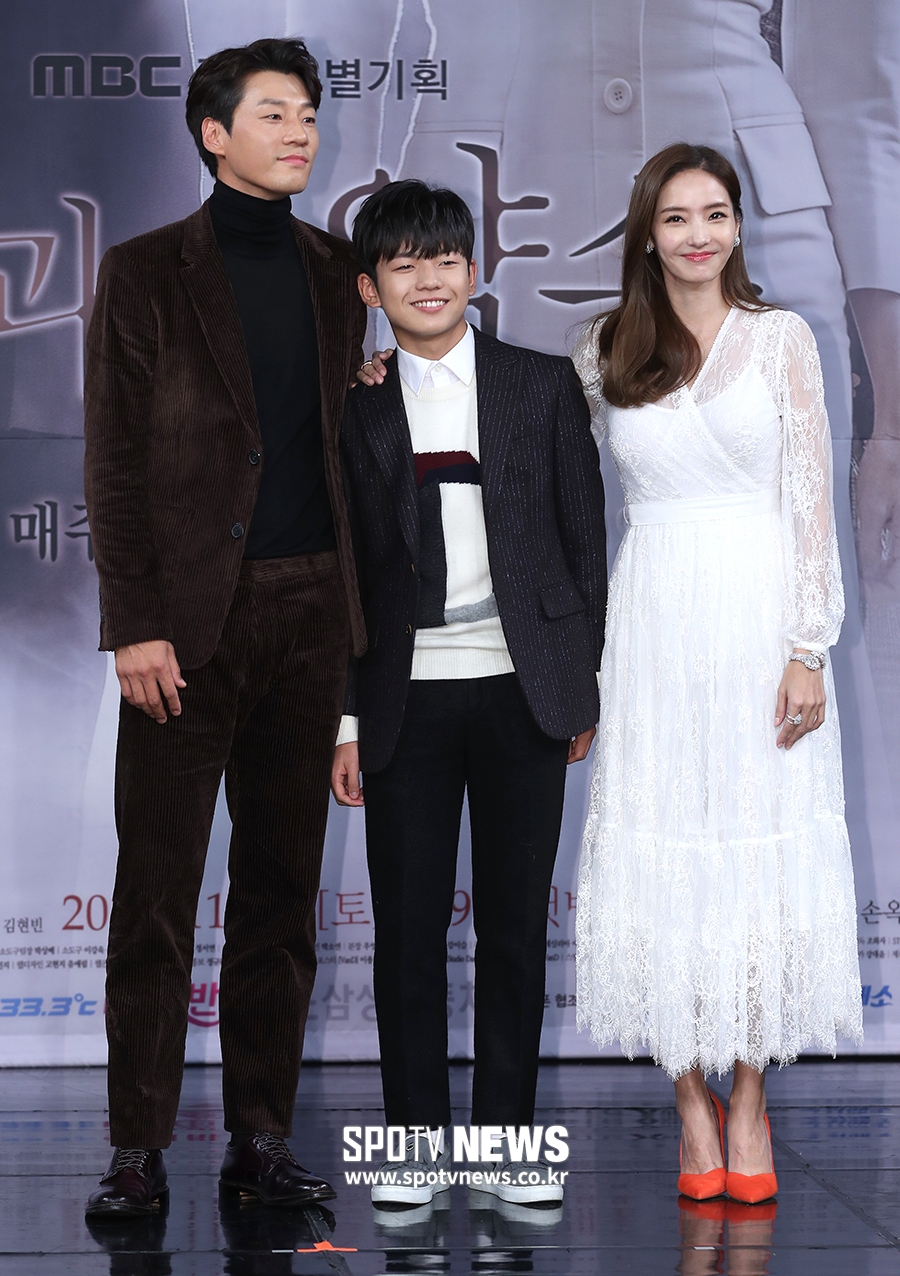 [포토S] 이천희-왕석현-한채영, 우리는 가족!