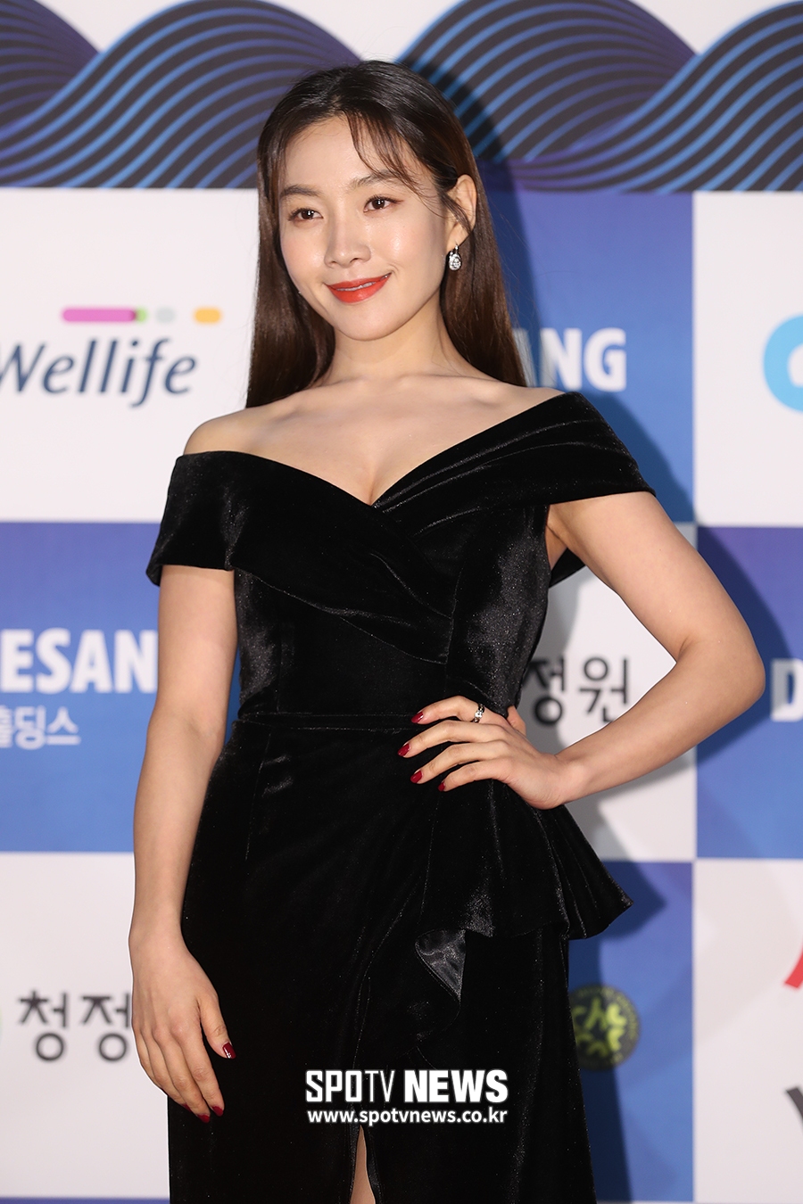 [포토S] 최희서, 섹시한 오프숄더