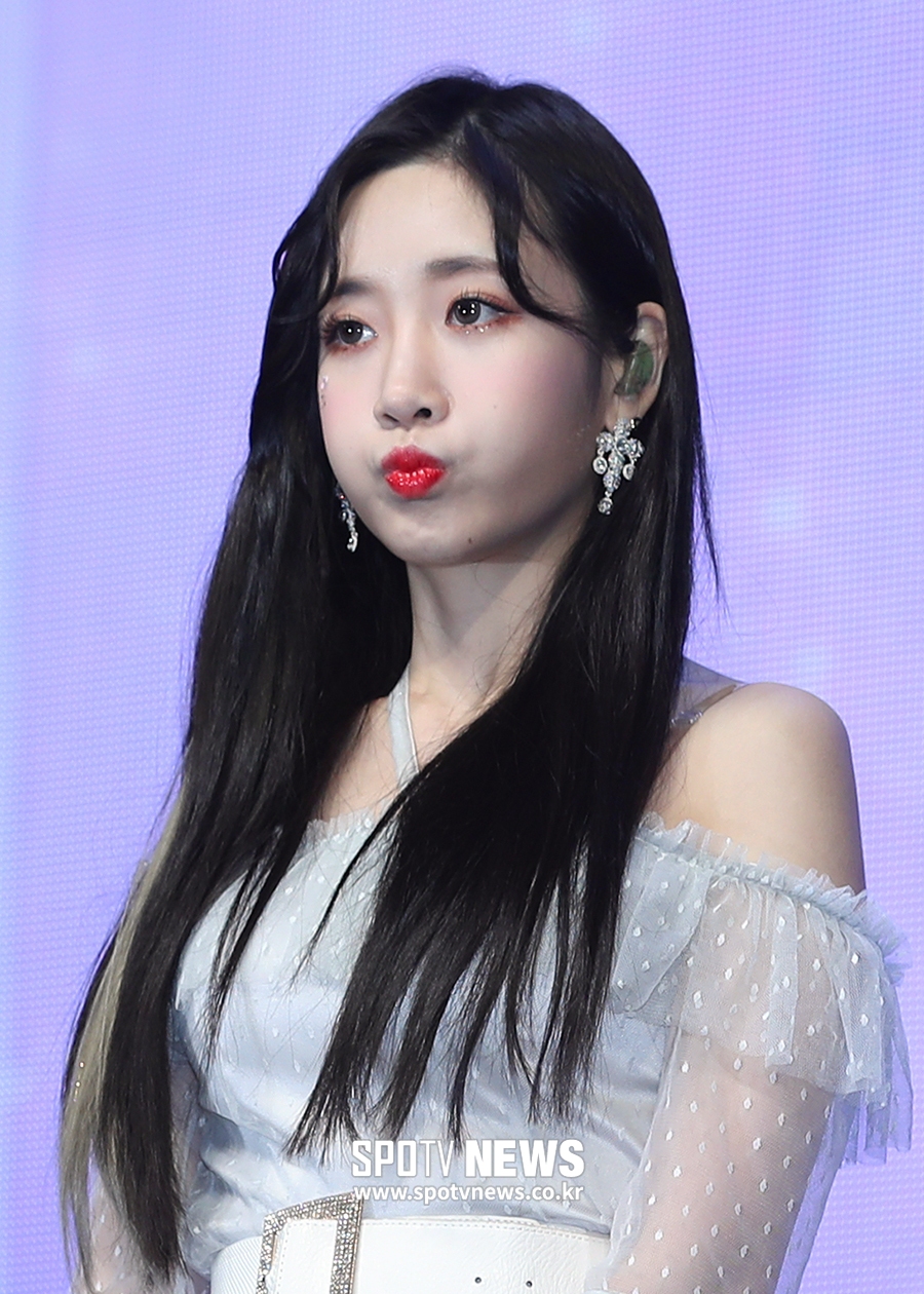 [포토S] 러블리즈 유지애, 볼바람 빵빵~