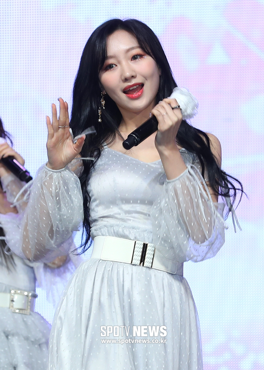 [포토S] 러블리즈 류수정, 빠져드는 비주얼