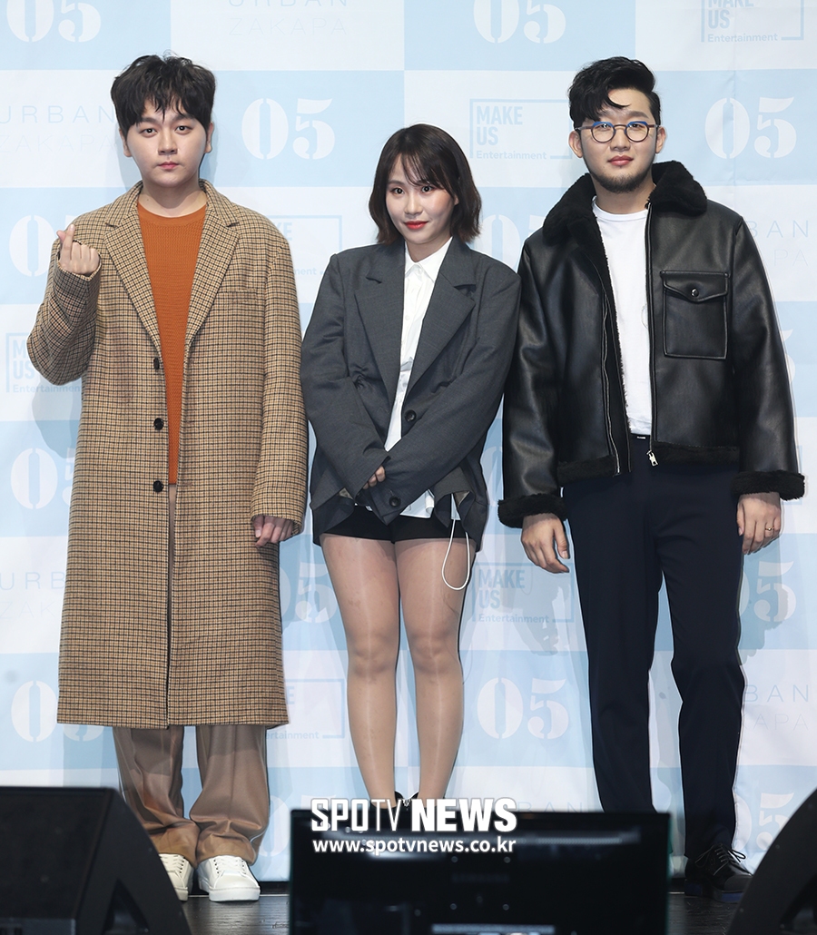 [포토S] 어반자카파, 완전체로 1년 만에 컴백