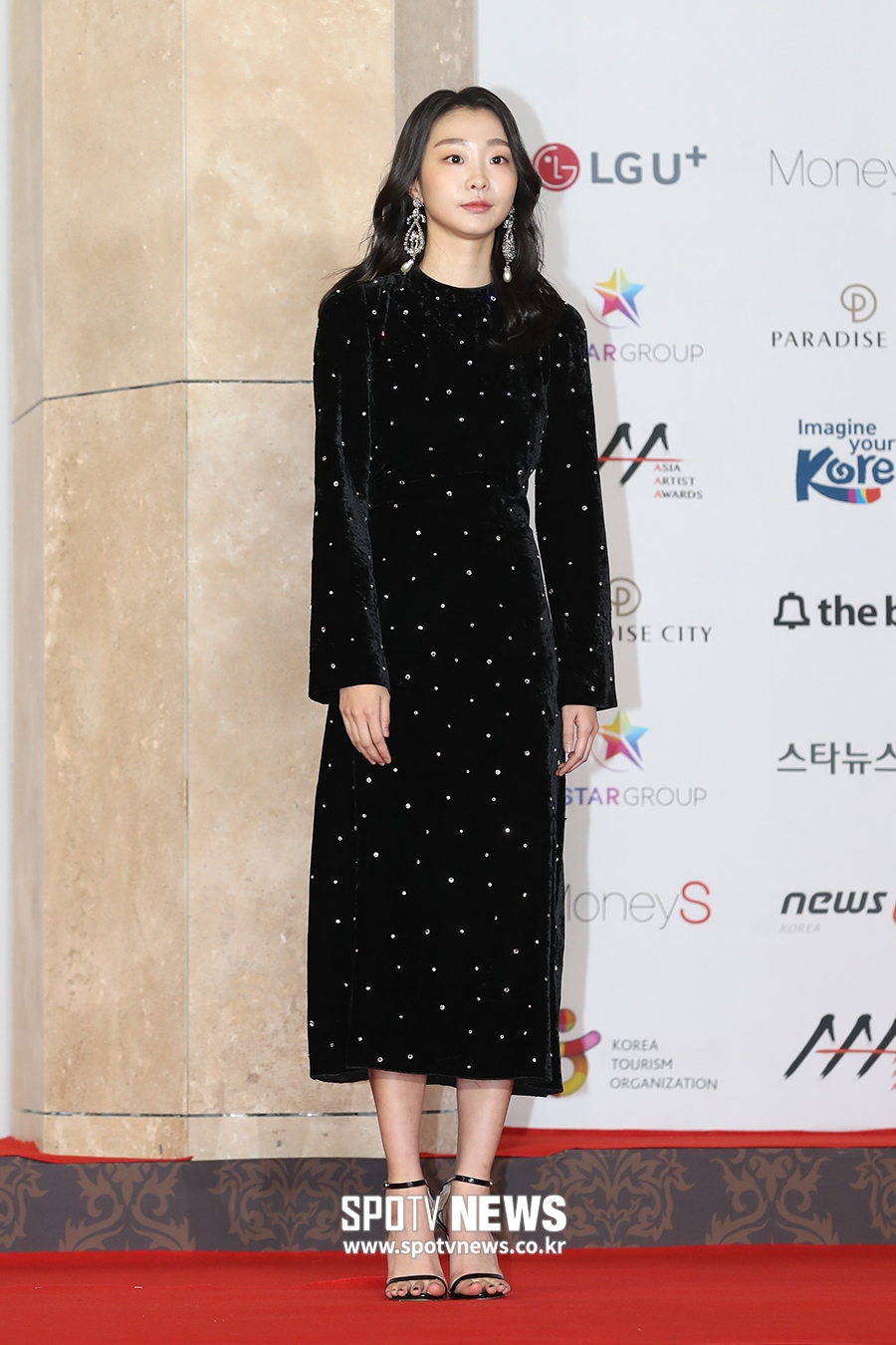 [포토S] 김다미, 블링블링 드레스