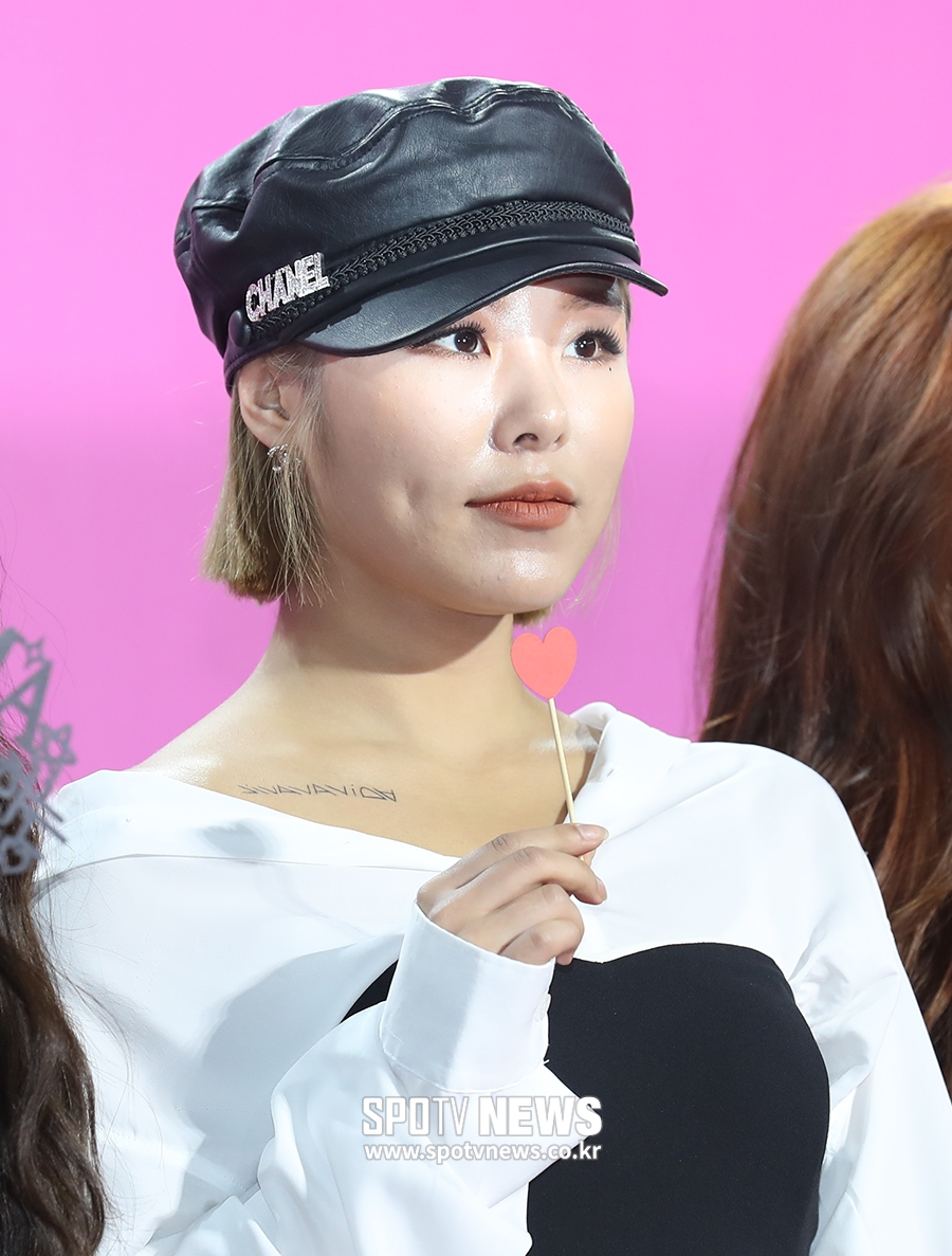 [포토S] 마마무 휘인, 섹시한 눈빛
