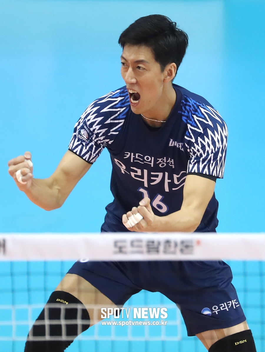 [포토S] 윤봉우, '아자자!'