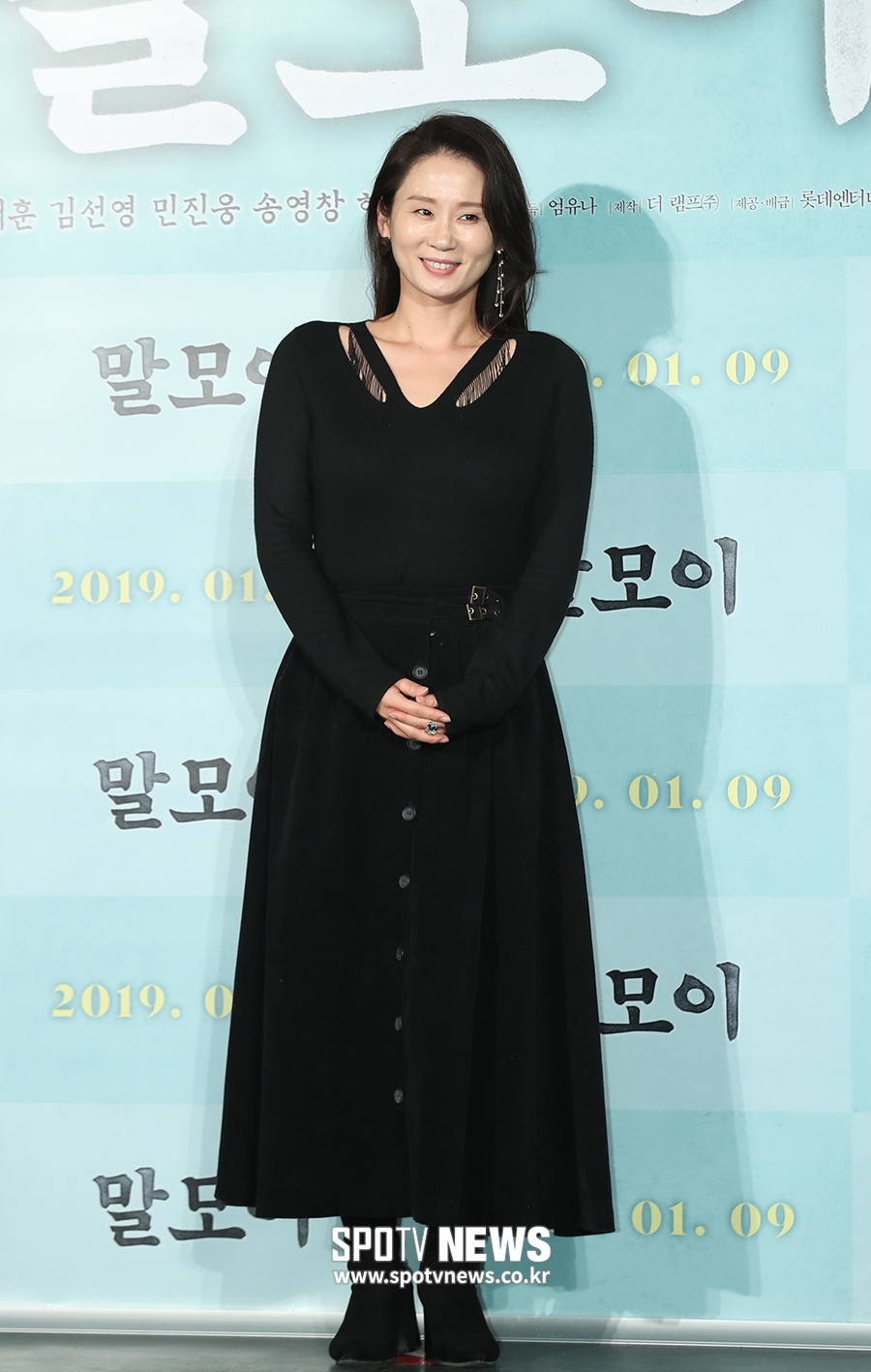 [포토S] 포즈 취하는 배우 김선영