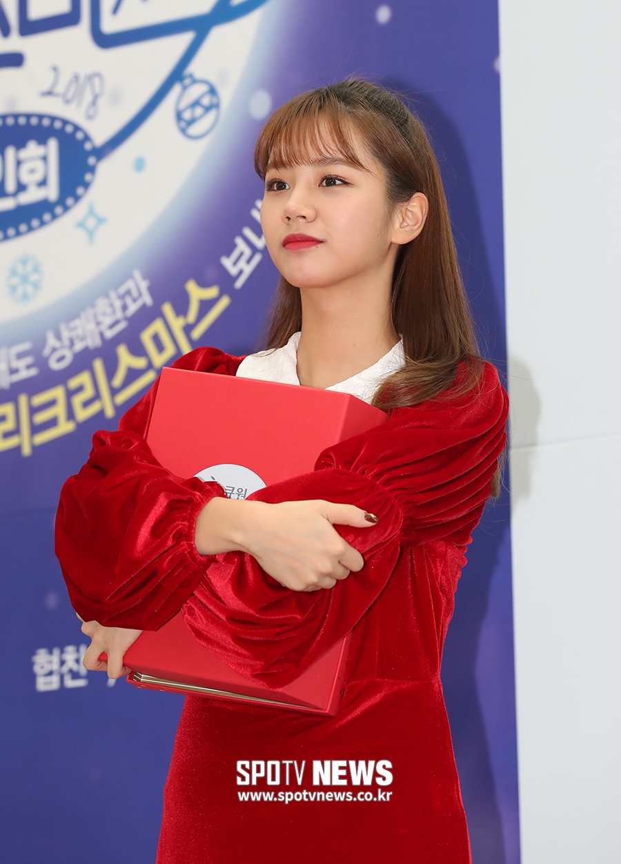[포토S] 선물들고 찾아 온 혜리 산타
