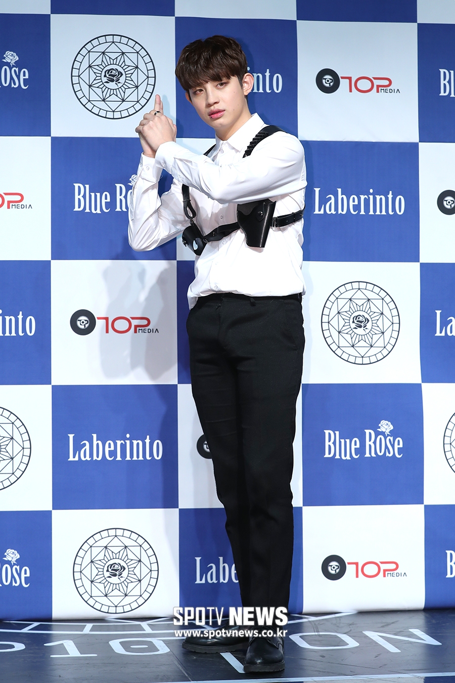 [포토S] 업텐션 진후, 보디가드