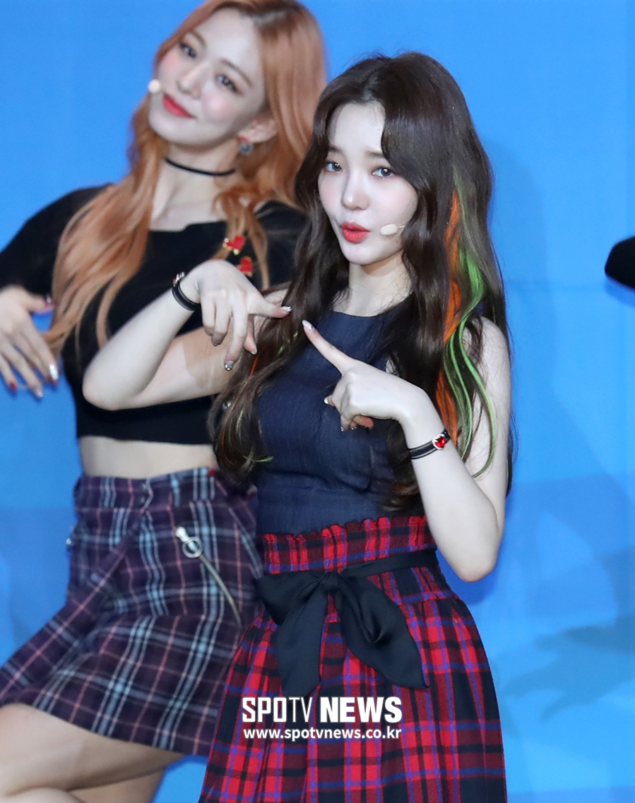 [포토S] 프로미스나인 노지선, 글래머 몸매 뽐내며