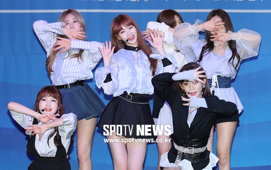 [포토S] 아이즈원 김채원, 섹시한 미소