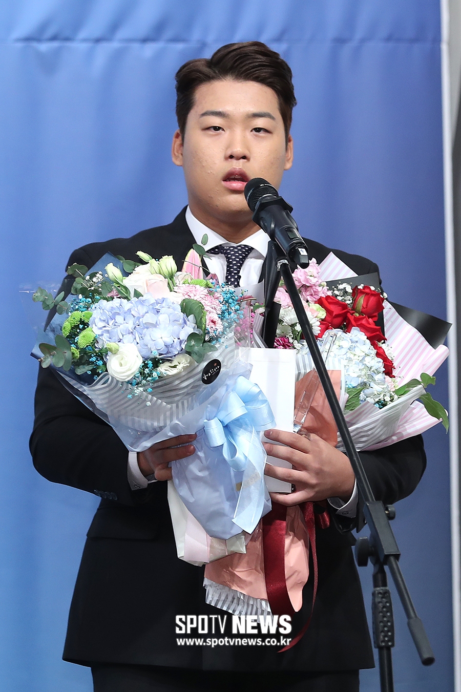 [포토S] 강백호, 신인상 싹쓸이 하는 괴물 신인