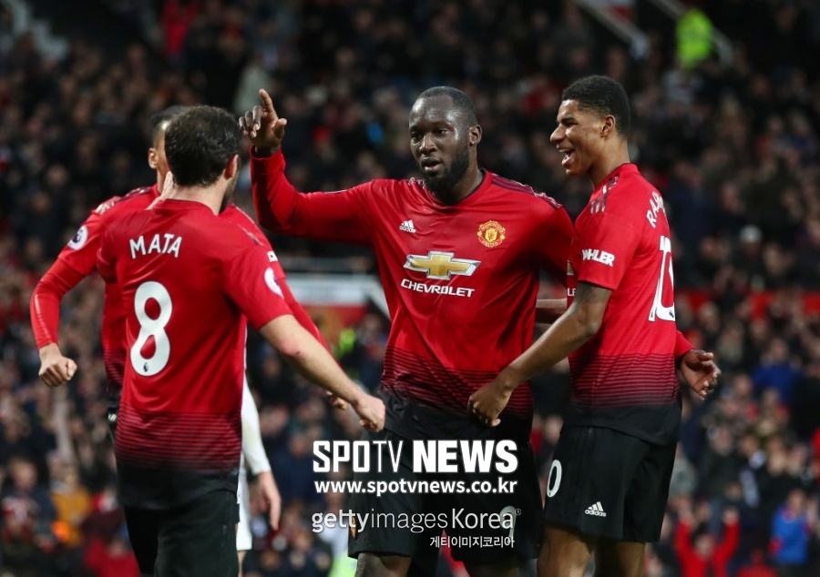 [EPL REVIEW] '골 잔치' 맨유, 풀럼에 4-1 승…5G 만에 리그 무승 탈출