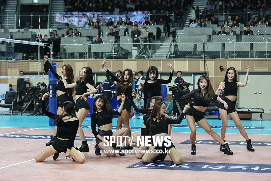 [포토S] 우리카드 치어리더, 블랙 섹시미