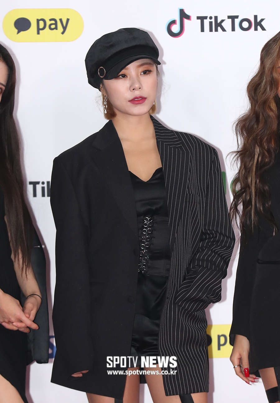 [포토S] 마마무 휘인, 도도한 눈빛
