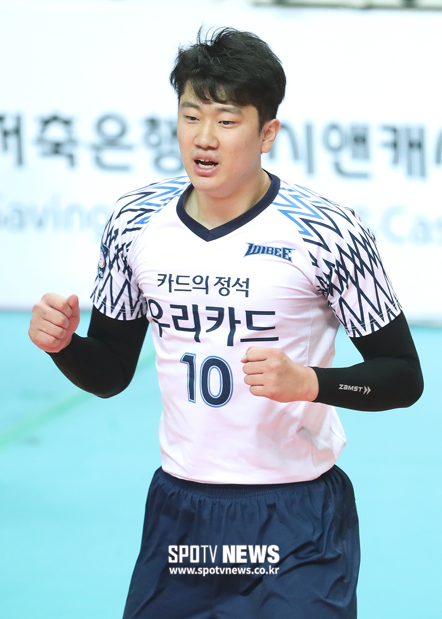 [포토S] 나경복, '오늘 분위기 좋아!'
