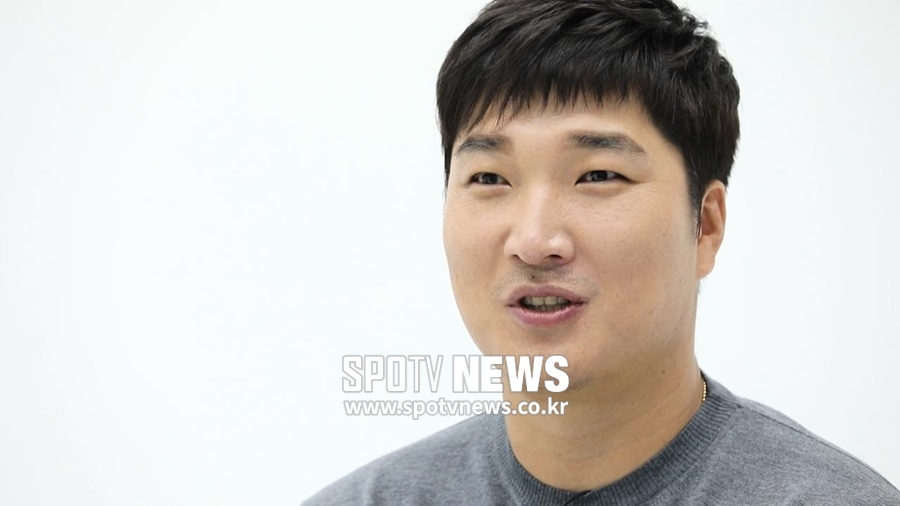 [SPO톡 영상]②이진영, 역대유일 '20년-3할-2천G-2천H' 그리고 쌍방울