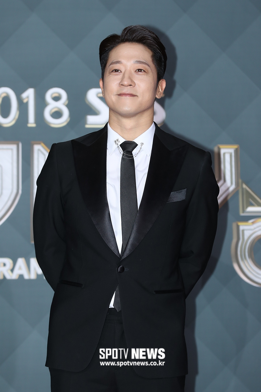[포토S] 알렉스, 부드러운 외모