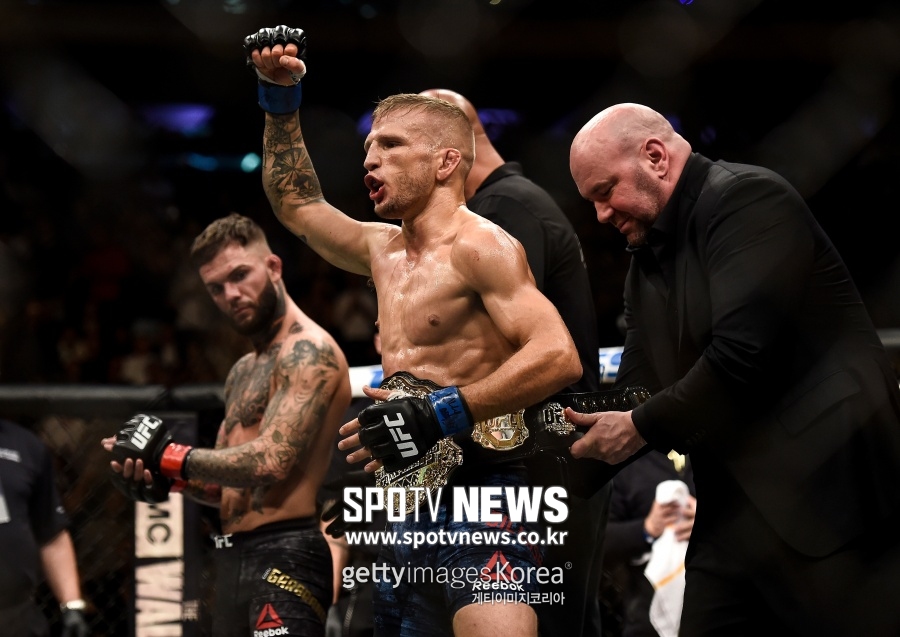 딜라쇼 "세후도 다음 할로웨이…UFC 최초 3체급 챔프 목표"