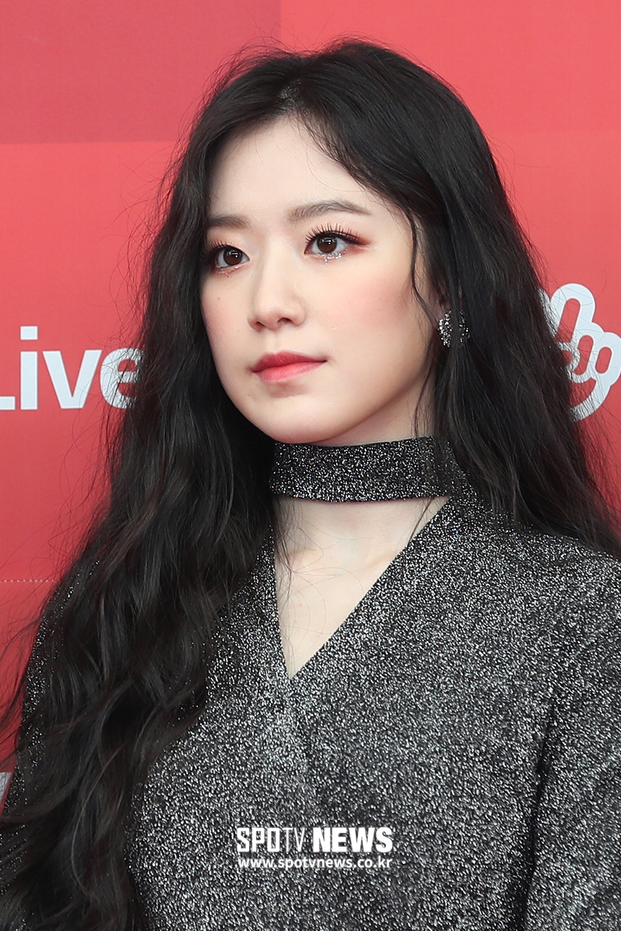 [포토S] (여자)아이들 슈화, 한올 한올 살아 있는 속눈썹