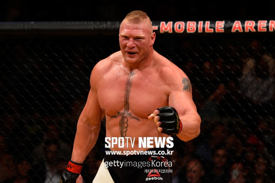 [정오의 UFC] 브록 레스너, 2억8000만원 벌금 내야 옥타곤 복귀 가능
