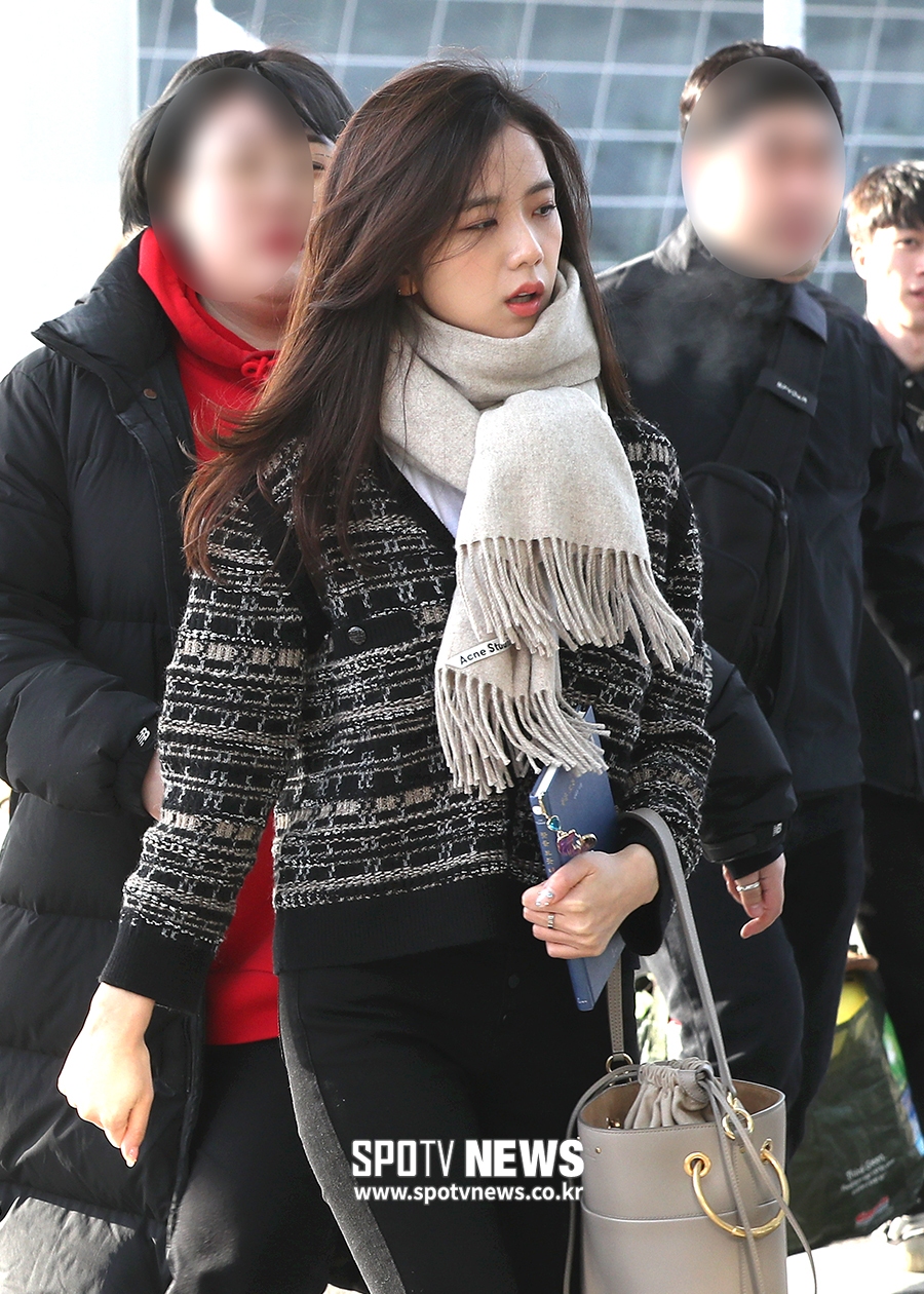 [포토S] 블랙핑크 지수, 한파에 임깁이~