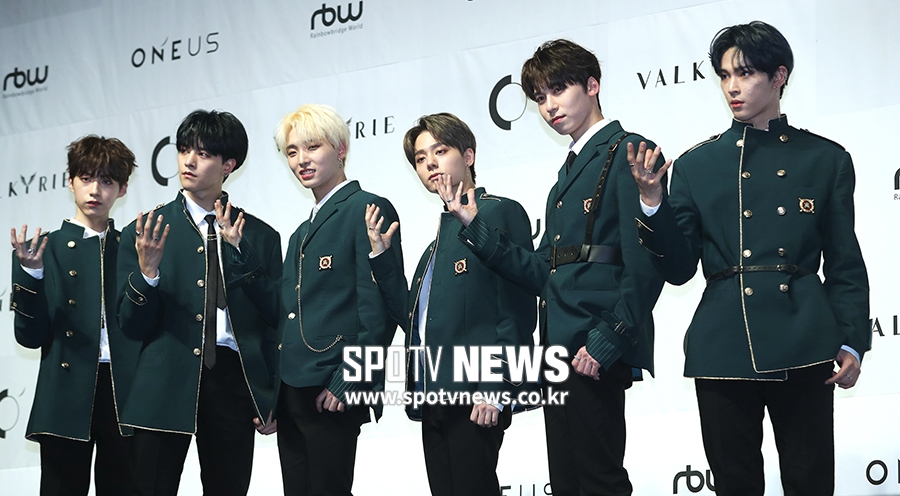 [포토S] 원어스, 2019년을 여는 신인 보이그룹!