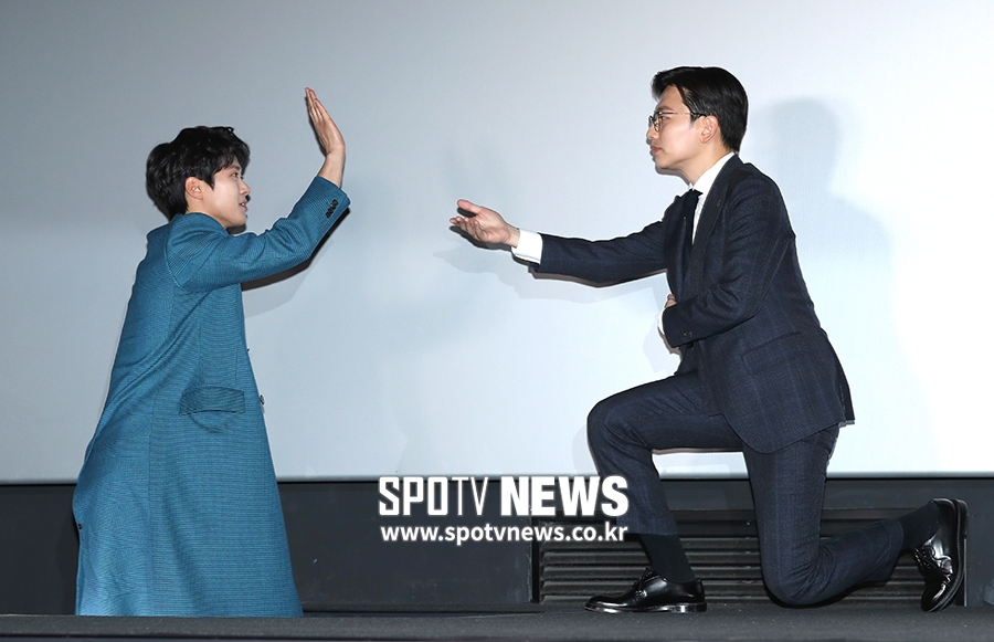 [포토S] 공명-이동휘, '이 에스코트 무엇(?)'