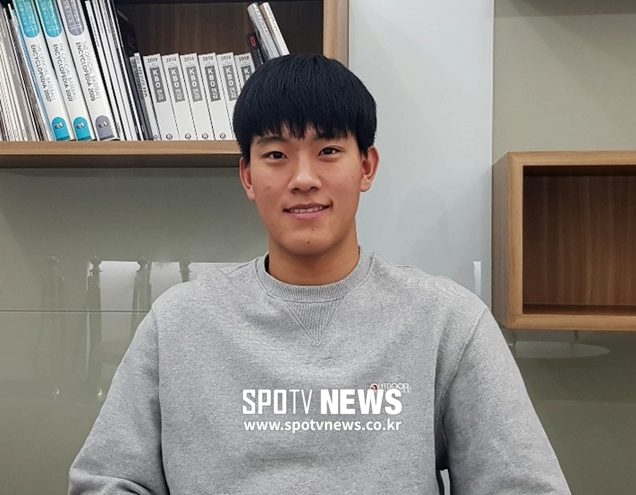[SPO 톡] 두산 박신지 "니퍼트 상징 40번, 정말 부담됐다"