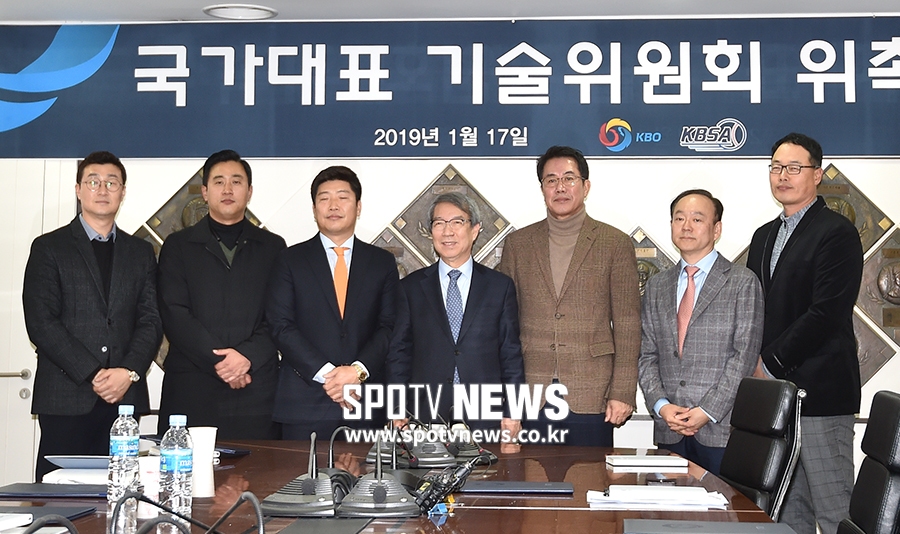 [포토S] 역대 가장 젊은 KBO 기술위원회