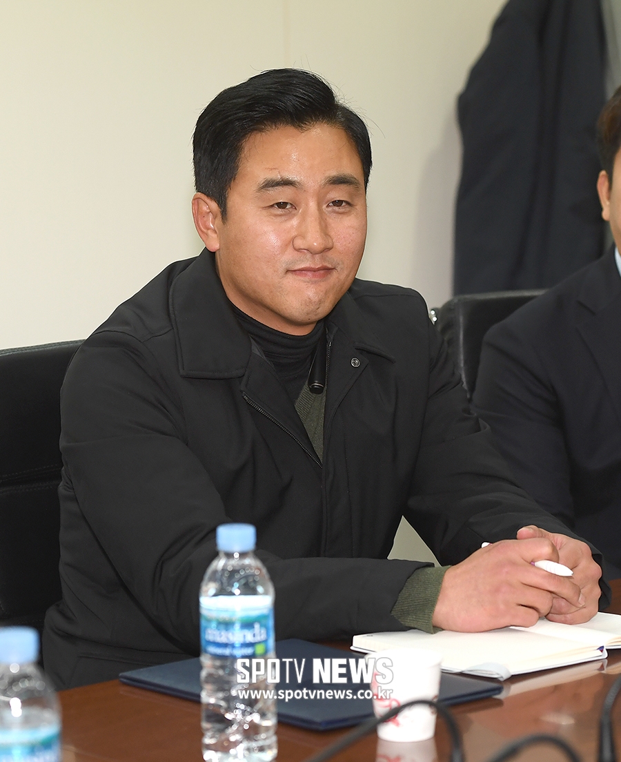 [포토S] KBO 기술위원 위촉된 최원호