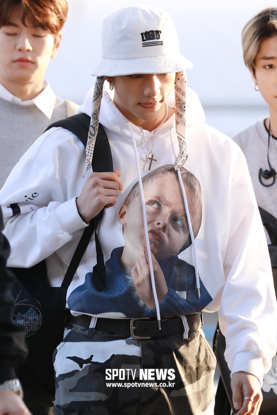 [포토S] 스트레이키즈 현진, 바짝 마른 입술