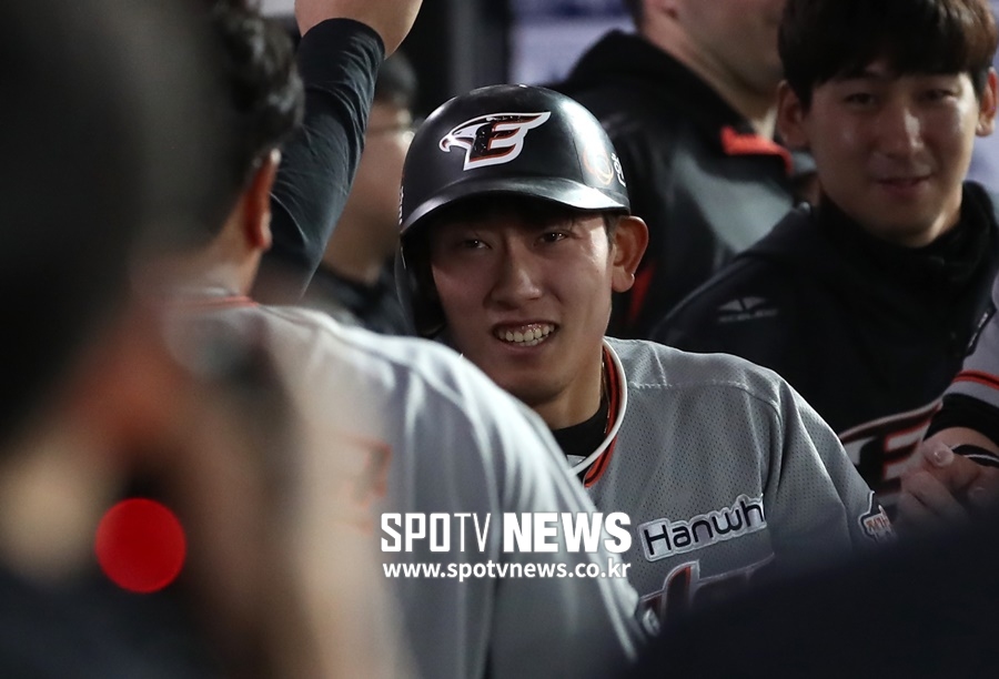 '멸치'에서 '근육맨' 변신…"한화 주전 외야수 꿰찬다"