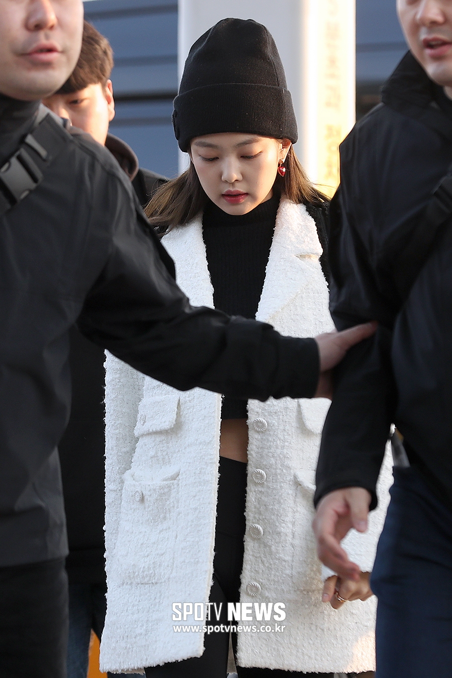 [포토S] 블랙핑크 제니, '멀리서 봐도 예뻐'