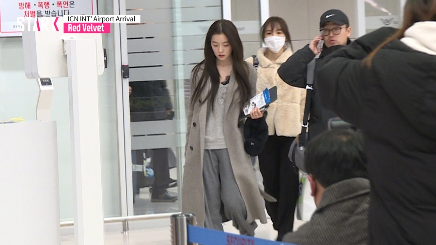 [영상] 레드벨벳(Red Velvet) 귀국, 장시간 비행에 피곤한 모습