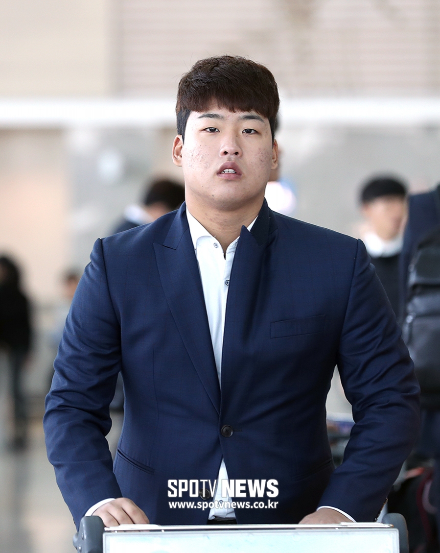 [포토S] 강백호, '2019시즌에도 뻥뻥 날릴게요~'