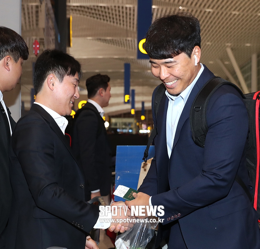 [포토S] 한동민, '영섭이 형, 같이 잘해 봐요'