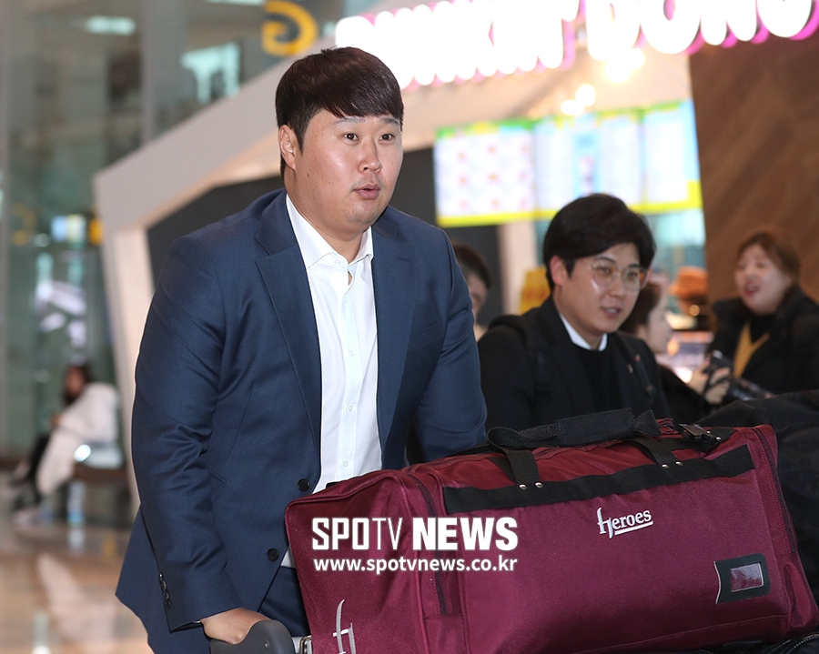 [포토S] 이보근, 홀가분한 마음으로 전훈 출국!