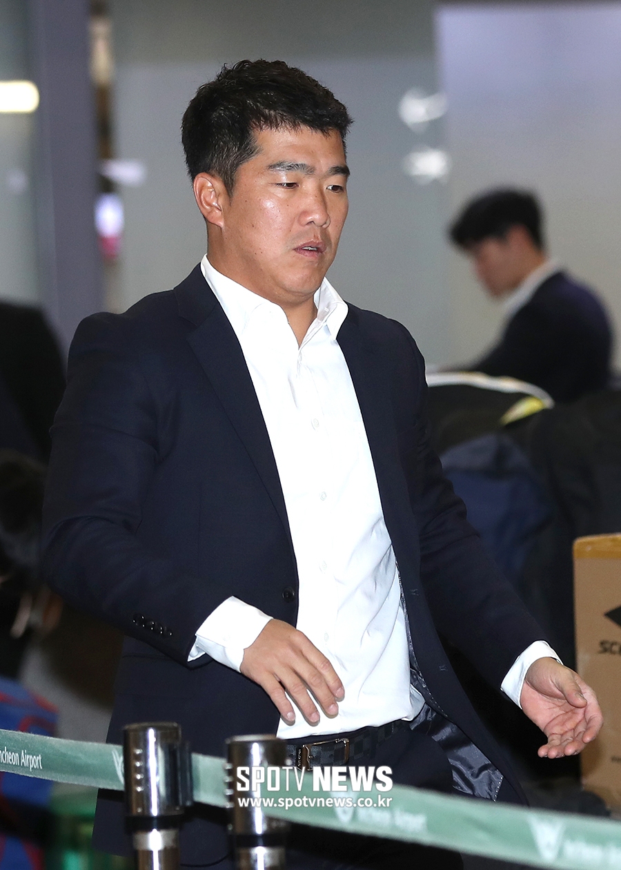 [포토S] 정근우, '오키나와에서 열심히 훈련하고 올게요!'