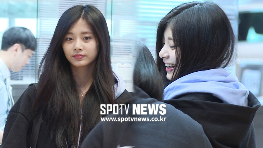 트와이스(TWICE) 쯔위 출국, '쯔뭉이 설 연휴 잘 쉬다 올게요~' [영상]