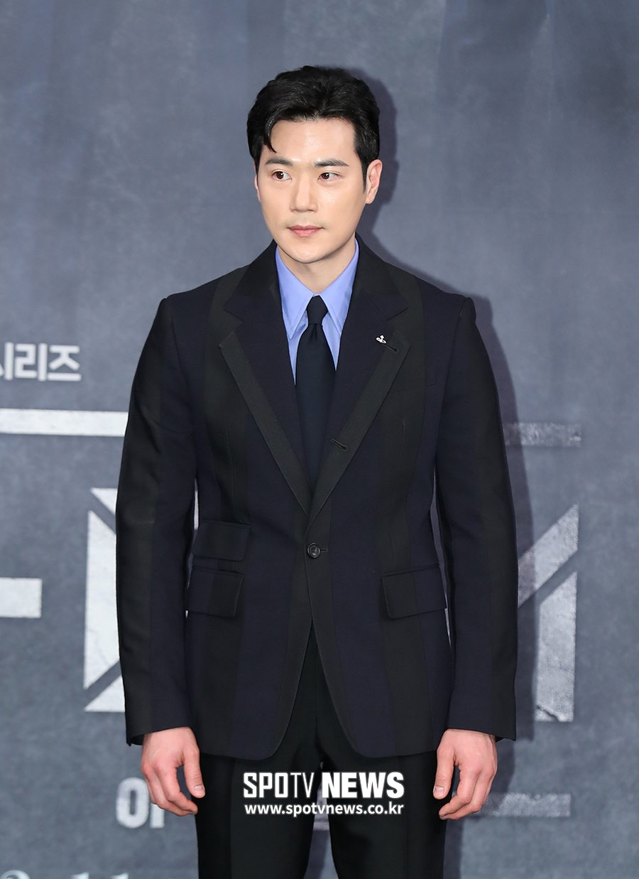 [포토S] 배우 김강우, 강렬한 눈빛