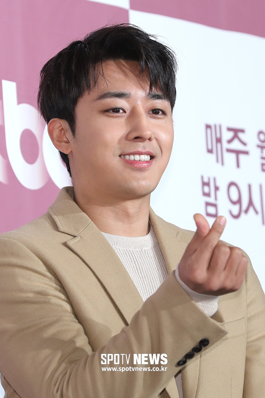 [포토S] 손호준, 진한 이목구비
