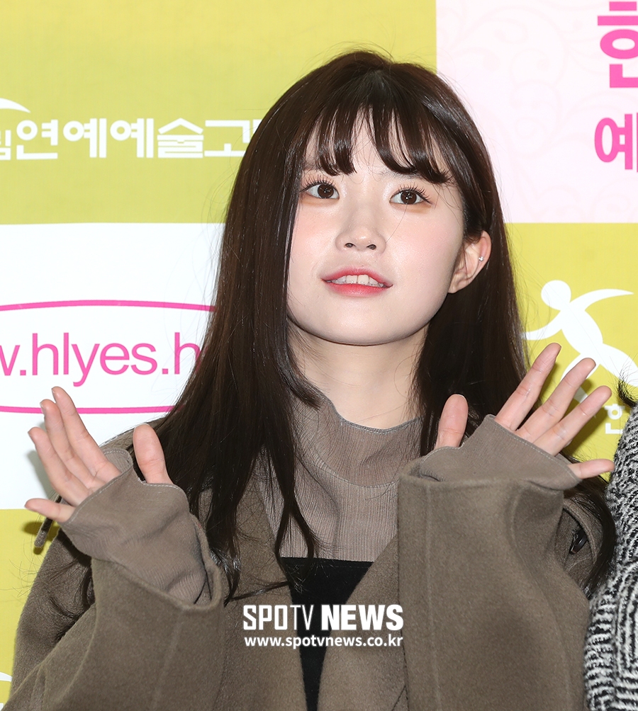 [포토S] 프로미스나인 송하영, 동글동글 귀여운 얼굴